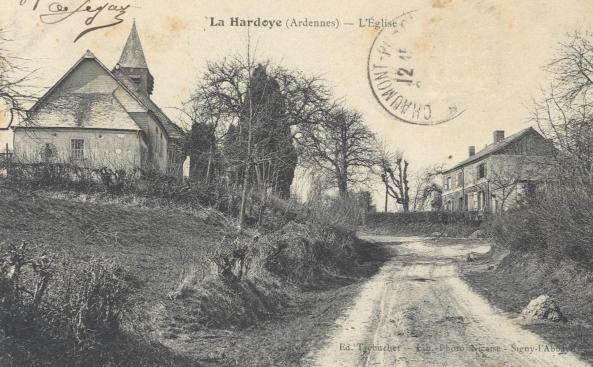 La hardoye village